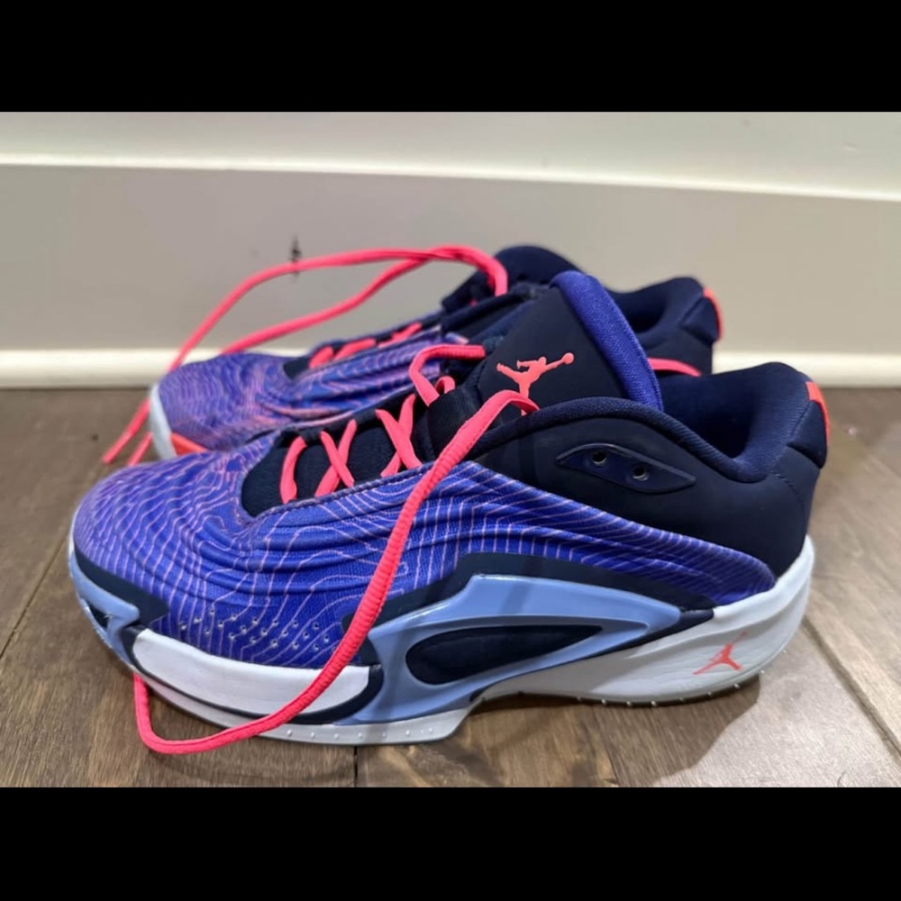 7Y Blue and Pink Athletic Sneakers - Picture 1 of 3
